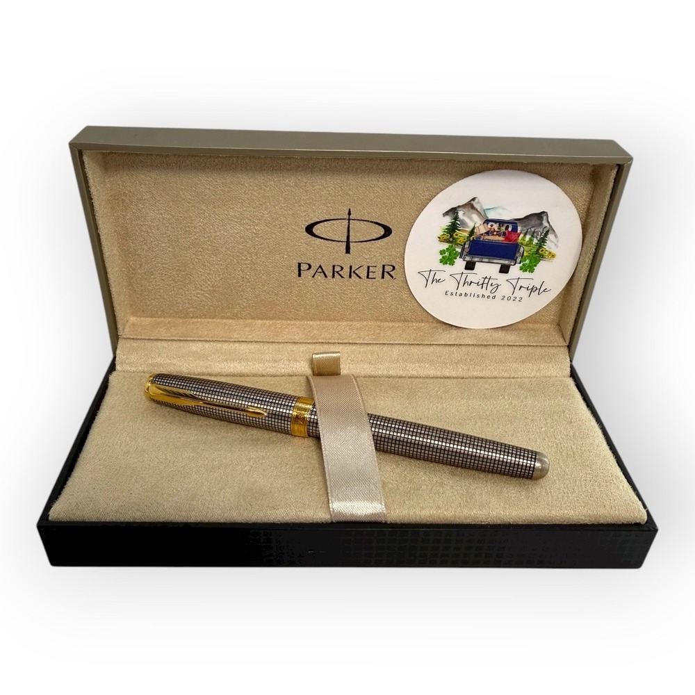 Parker Sonnet Sterling Silver Cisele Fountain Pen 18K Gold M Nib 1995 France VTG